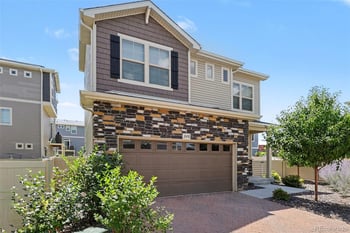 3576 Streamwood Dr, Johnstown, CO 80534