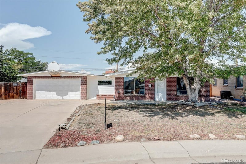 819 3rd Ave, Brighton, CO 80601