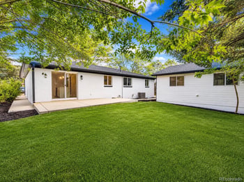 960 E 9th Ave, Broomfield, CO 80020