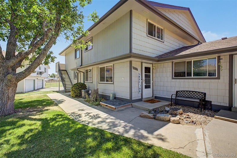 1182 Eagle Cir #B, Aurora, CO 80012