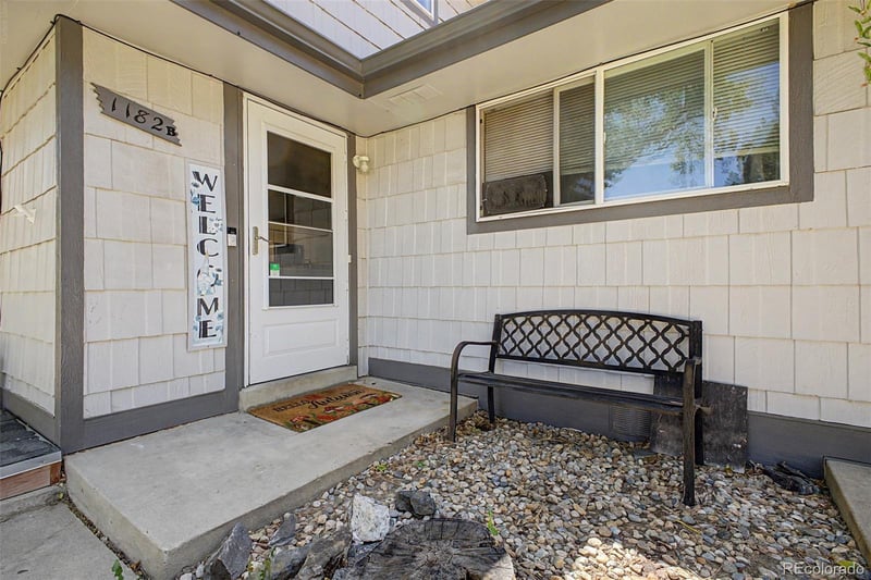 1182 Eagle Cir #B, Aurora, CO 80012