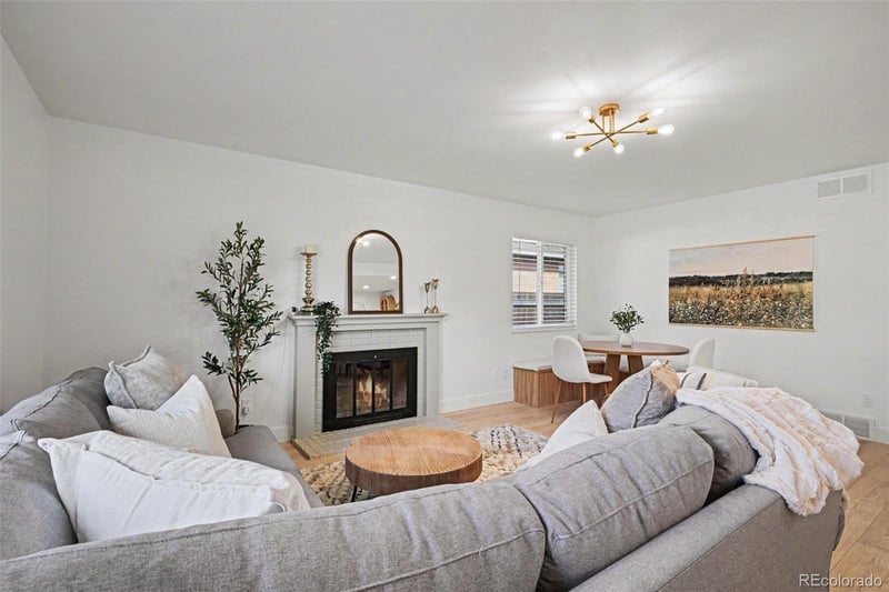 4655 S Akron, Greenwood Village, CO 80111