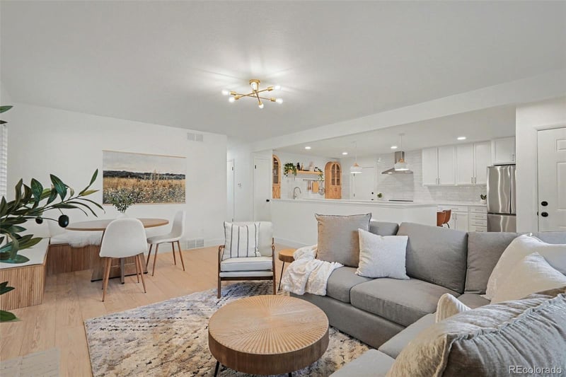 4655 S Akron, Greenwood Village, CO 80111