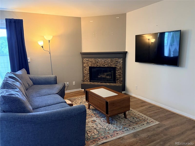 6380 Boston St #117, Greenwood Village, CO 80111