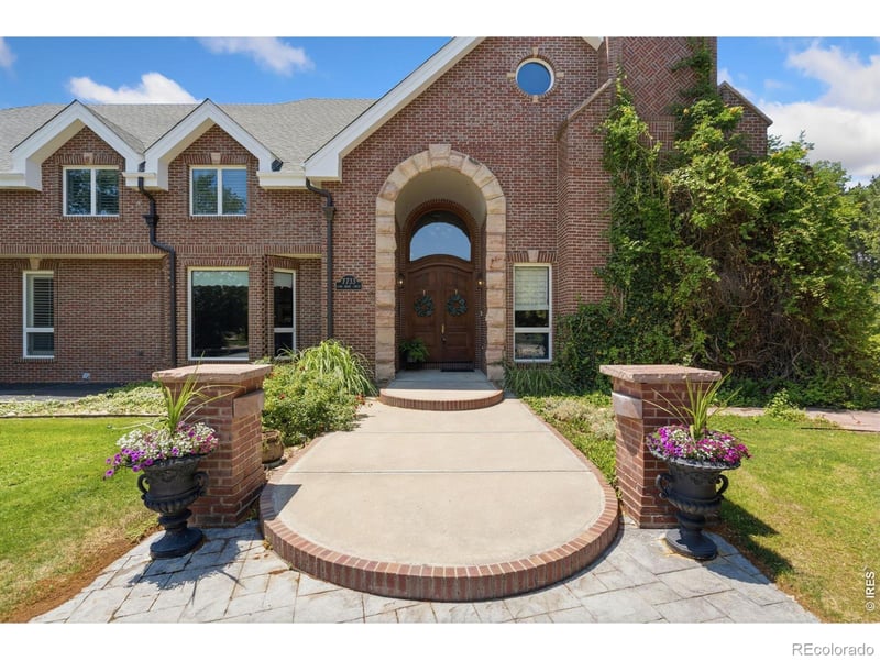 7733 Park Ridge Cir, Fort Collins, CO 80528
