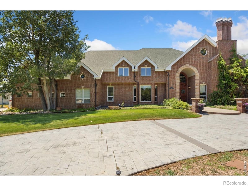 7733 Park Ridge Cir, Fort Collins, CO 80528