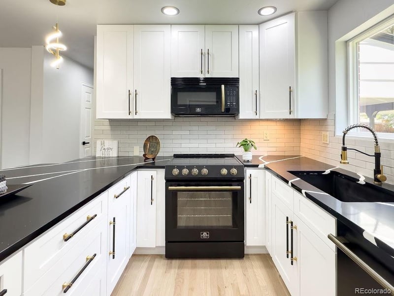 7336 Elati St, Littleton, CO 80120