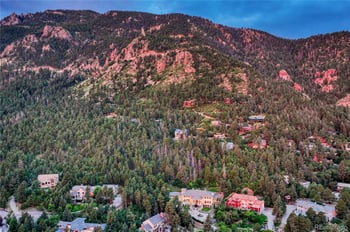 3 Pine Rd, Colorado Springs, CO 80906