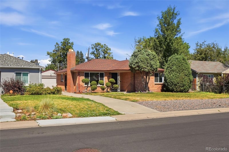 2127 Niagara St, Denver, CO 80207