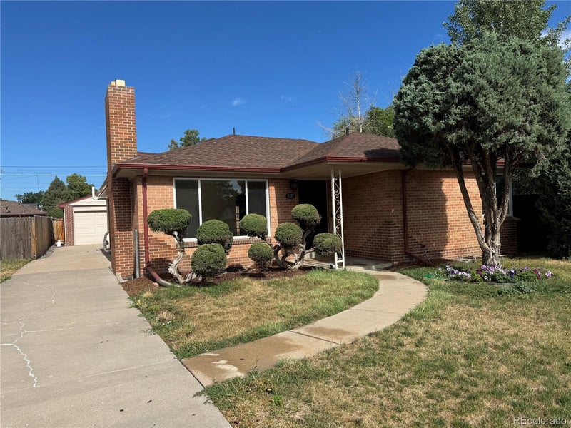 2127 Niagara St, Denver, CO 80207
