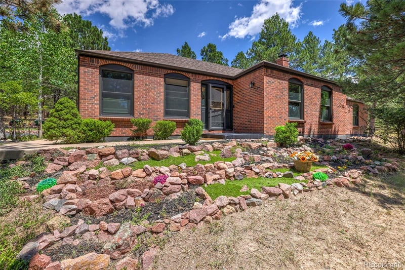 19095 White Fawn Dr, Monument, CO 80132