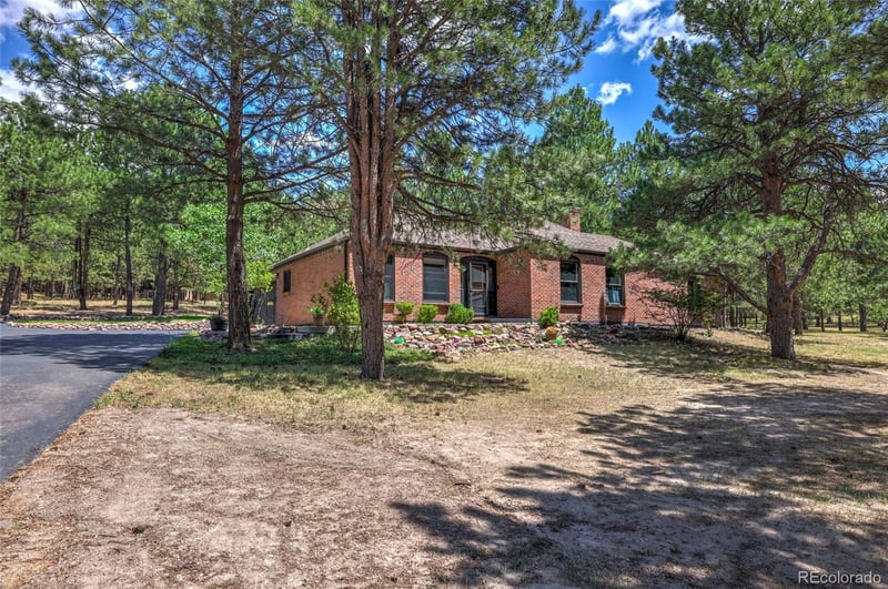 19095 White Fawn Dr, Monument, CO 80132