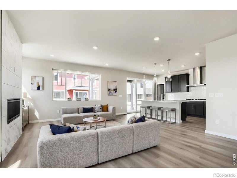 202 Sugar Beet Ln, Berthoud, CO 80513
