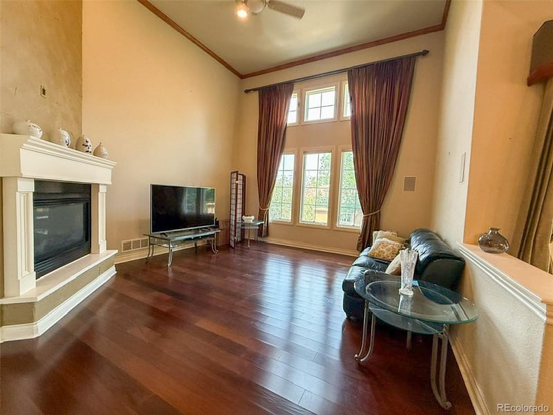 13901 Saratoga Pl, Aurora, CO 80015