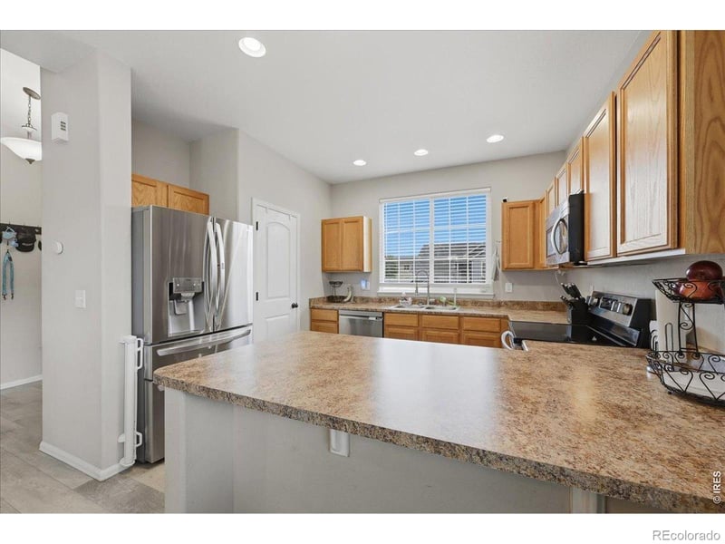 7447 Little Fox Ln, Wellington, CO 80549