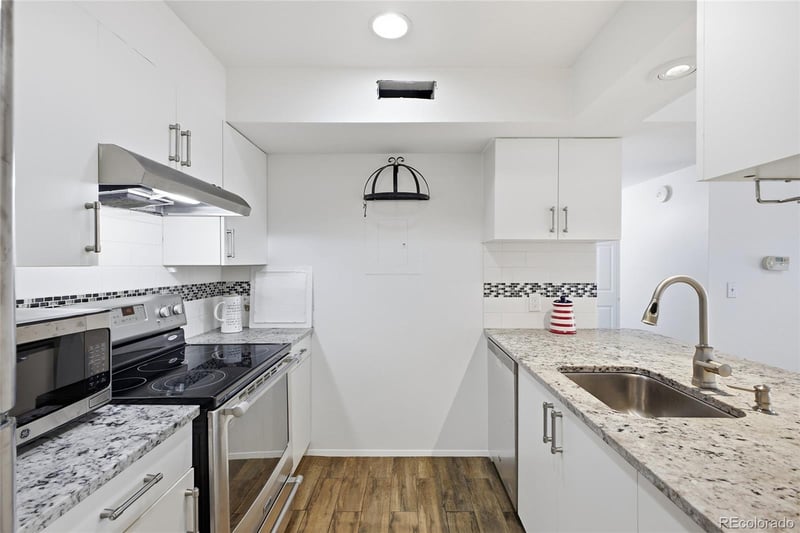 6405 Dayton St #306, Englewood, CO 80111
