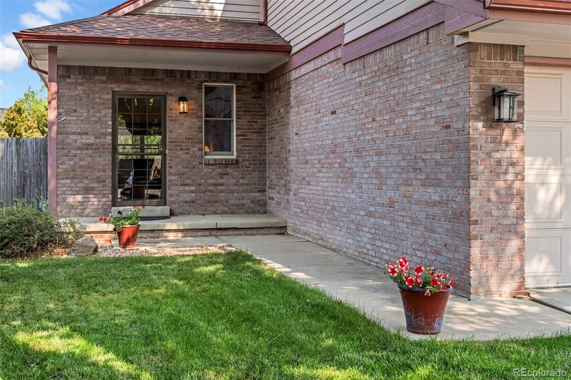12422 Clayton Ct, Thornton, CO 80241