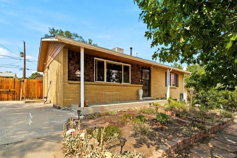 1387 Ember St, Denver, CO 80221