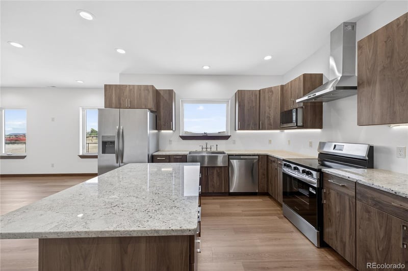 102 Dotson St, Manassa, CO 81141