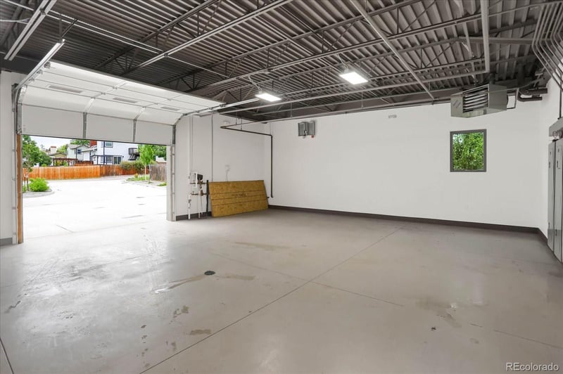 8538 Saulsbury St, Littleton, CO 80128