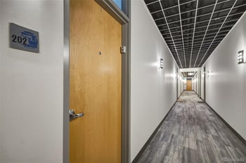 2900 N Downing St #202, Denver, CO 80205