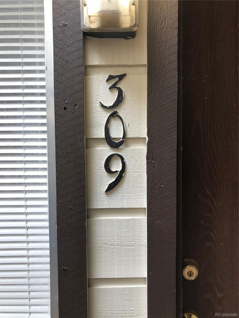 14896 2nd Ave #309, Aurora, CO 80011