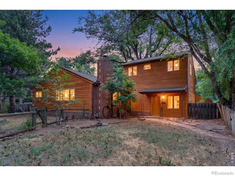328 Overland Trl, Fort Collins, CO 80521