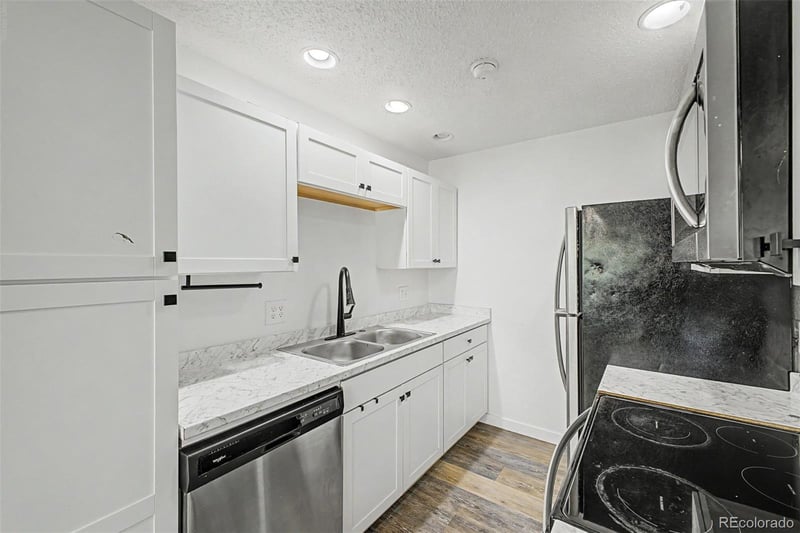 10712 Exposition Ave #308, Aurora, CO 80012