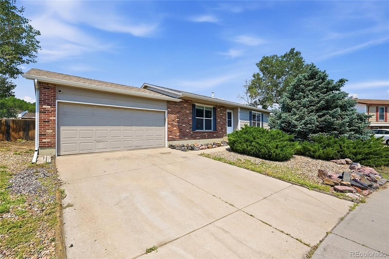 4115 109th Pl, Thornton, CO 80233