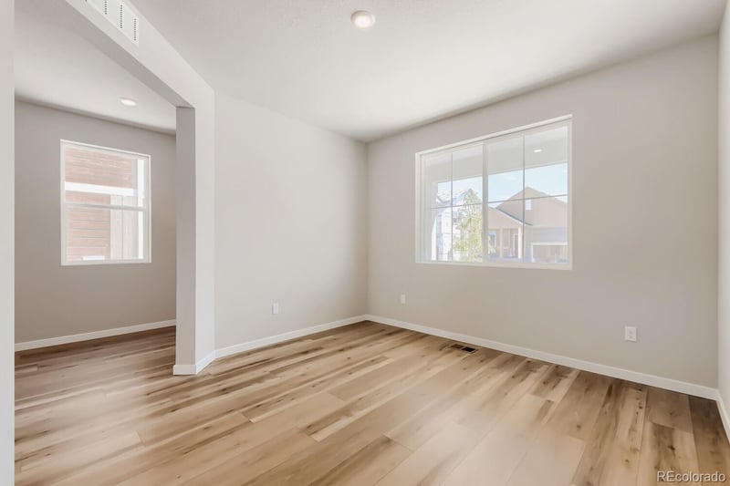 46409 Saddleback Dr, Bennett, CO 80102