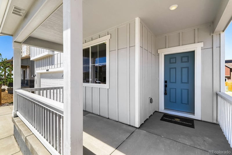 46409 Saddleback Dr, Bennett, CO 80102