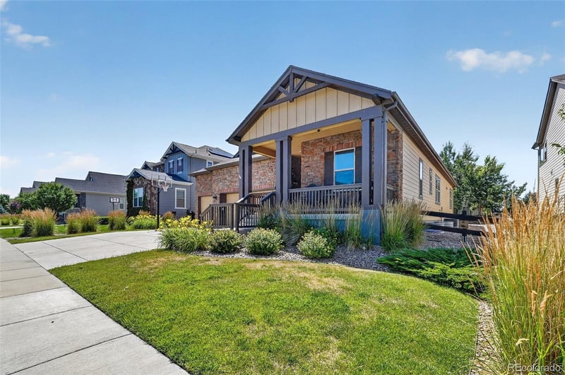 828 Gilpin Cir, Erie, CO 80516