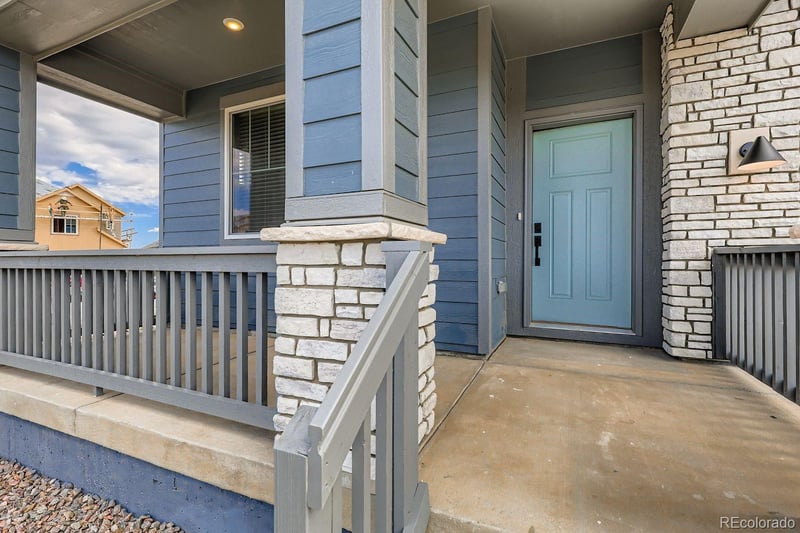 464515 Sunrise Ct, Bennett, CO 80102