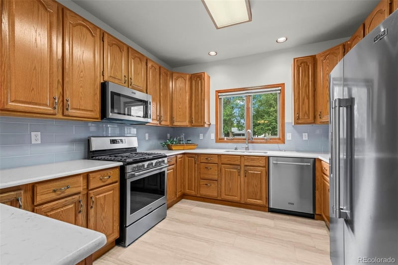 47 Curtis Ct, Broomfield, CO 80020