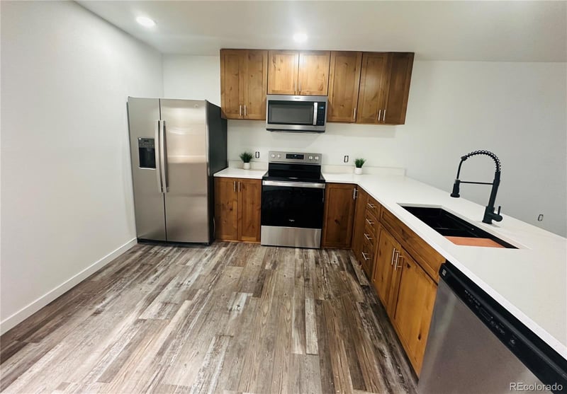 2002 S Worchester Way, Aurora, CO 80014