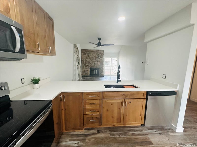 2002 S Worchester Way, Aurora, CO 80014