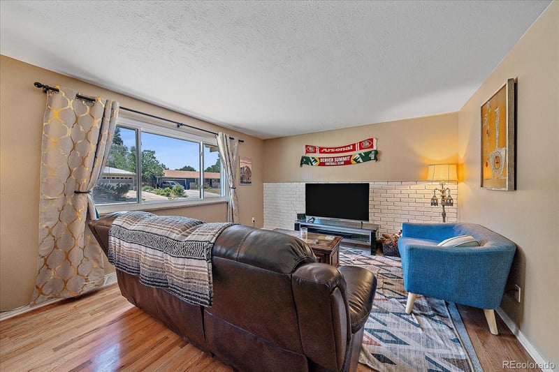1654 S Endicott St, Denver, CO 80232