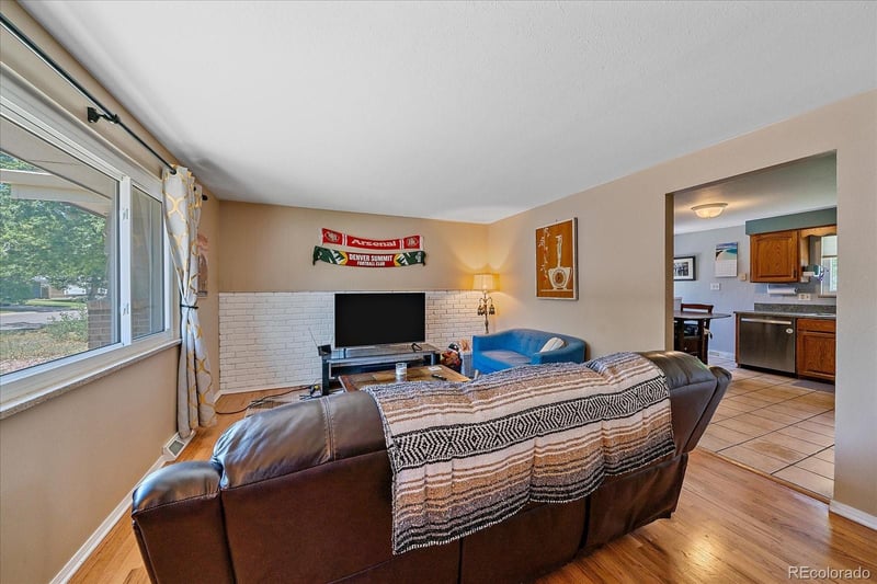 1654 S Endicott St, Denver, CO 80232