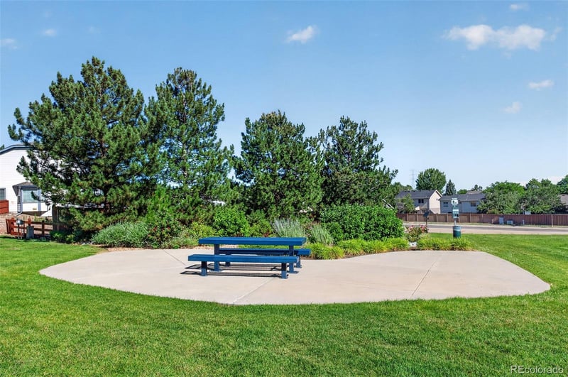 4323 Jebel Ln, Aurora, CO 80015