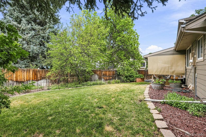 7807 Poplar Way, Centennial, CO 80112