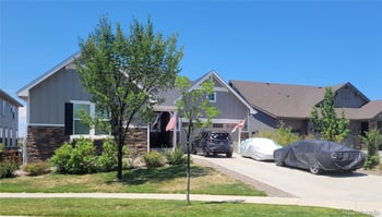 8045 S Elk Ct, Aurora, CO 80016