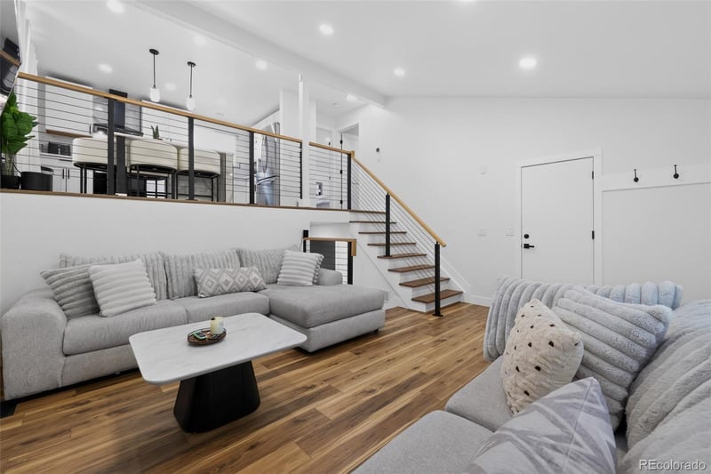 17990 Cornell Dr, Aurora, CO 80013