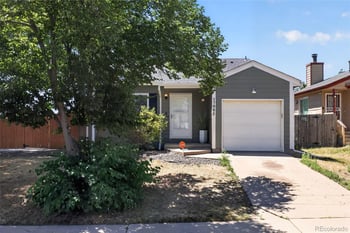 17990 E Cornell Dr, Aurora, CO 80013
