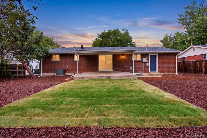 6708 Saulsbury St, Arvada, CO 80003