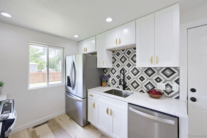 6152 68th Ave, Arvada, CO 80003