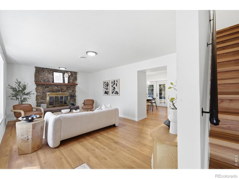 545 11th St, Loveland, CO 80537