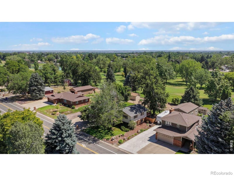 2424 52nd Ave Ct, Greeley, CO 80634