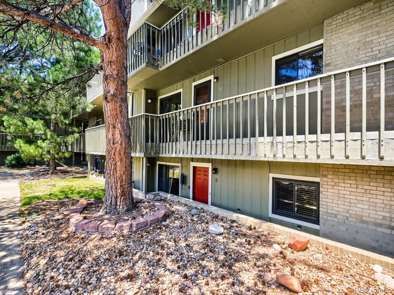 695 Manhattan Dr #8, Boulder, CO 80303