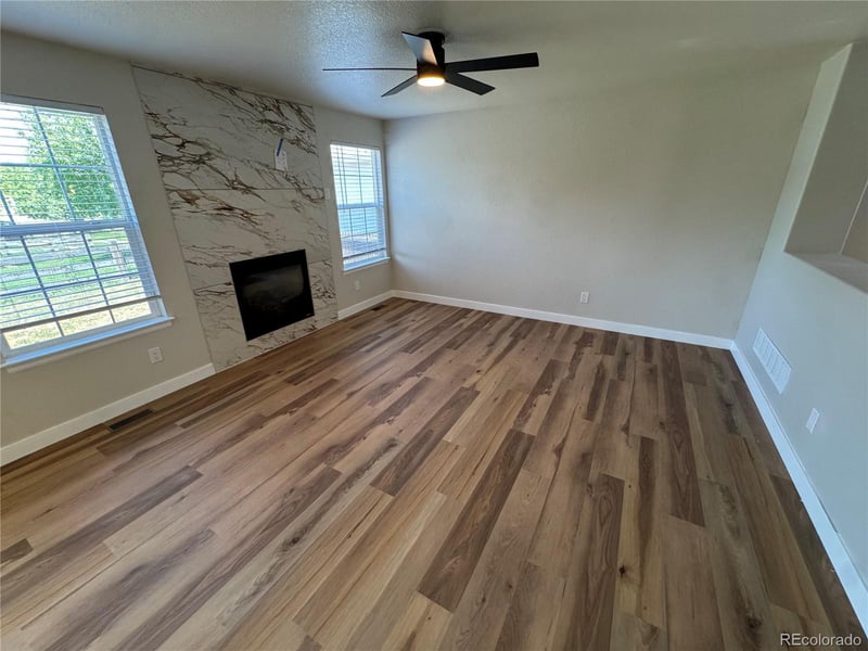 8151 Mobile Way, Englewood, CO 80112