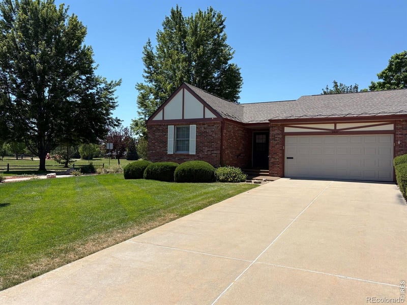 2627 Elmhurst Cir, Longmont, CO 80503